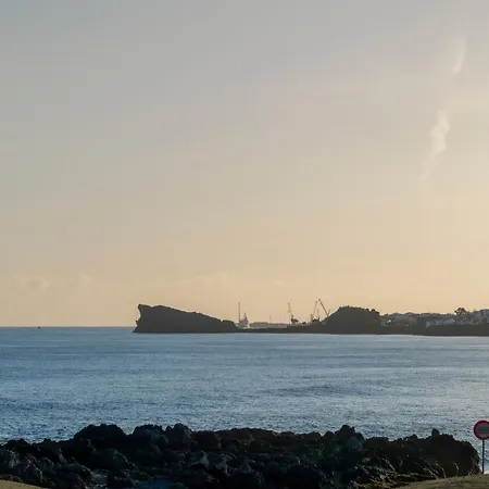 Emerald Wave Oasis *