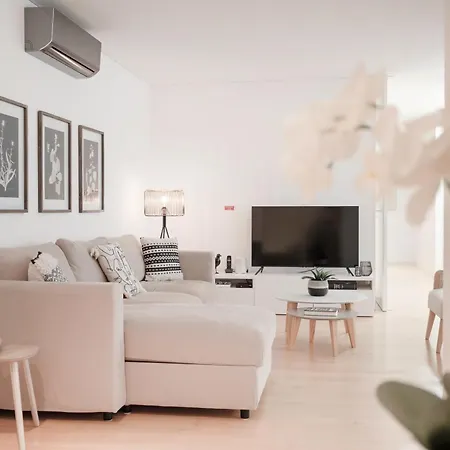 Emerald Wave Oasis アパート *